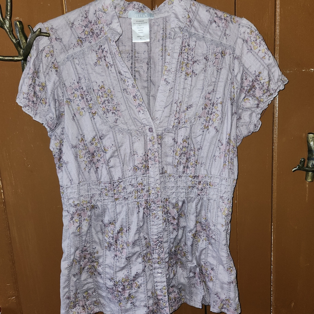 dELiA*s Lavender Floral Blouse